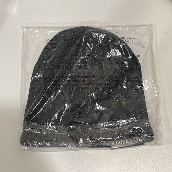 Kids Roblox Reversible Knit - Picture 10 of 11